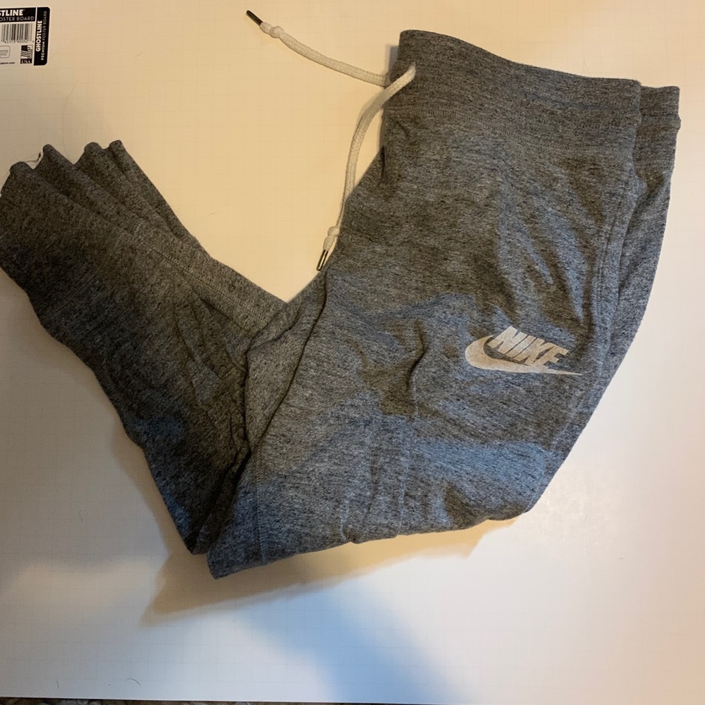 Nike Capri pants